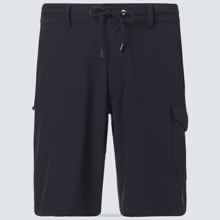 cruiser cargo 21 rc hybrid Oakley zatemnitev 4J2B2873 oblačila