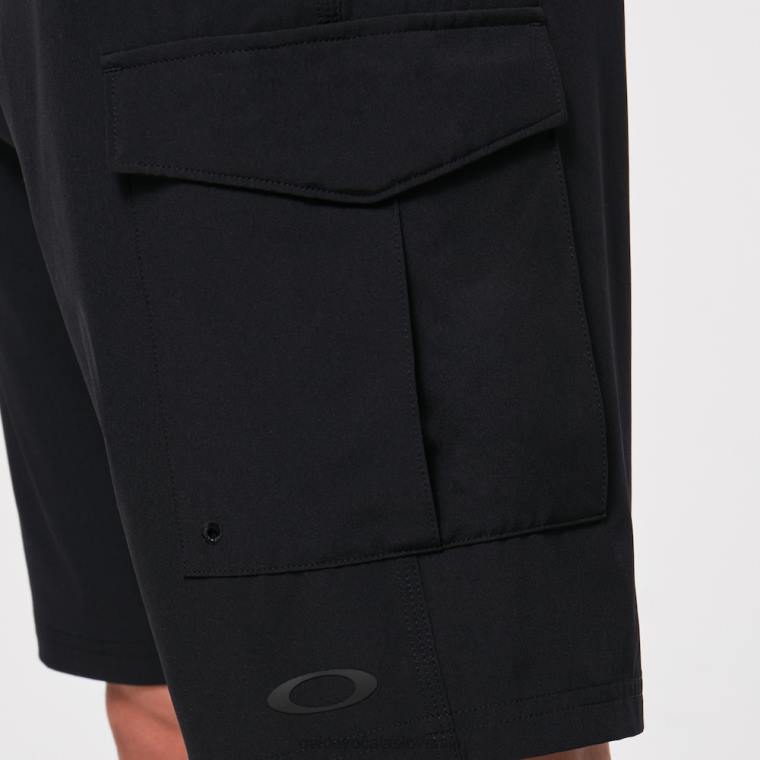 cruiser cargo 21 rc hybrid Oakley zatemnitev 4J2B2873 oblačila