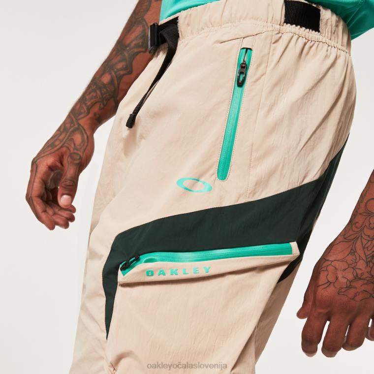 širina tovora kratek Oakley humus 4J2B2674 oblačila