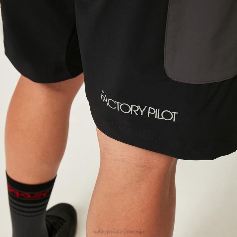 maven mtb cargo kratek Oakley zatemnitev 4J2B2920 oblačila