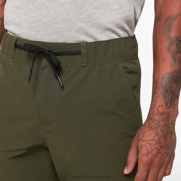 roam rc short Oakley nova temna krtača 4J2B2696 oblačila