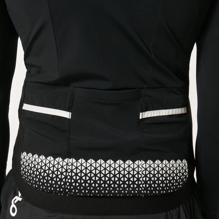 element je dres Oakley zatemnitev 4J2B2577 oblačila