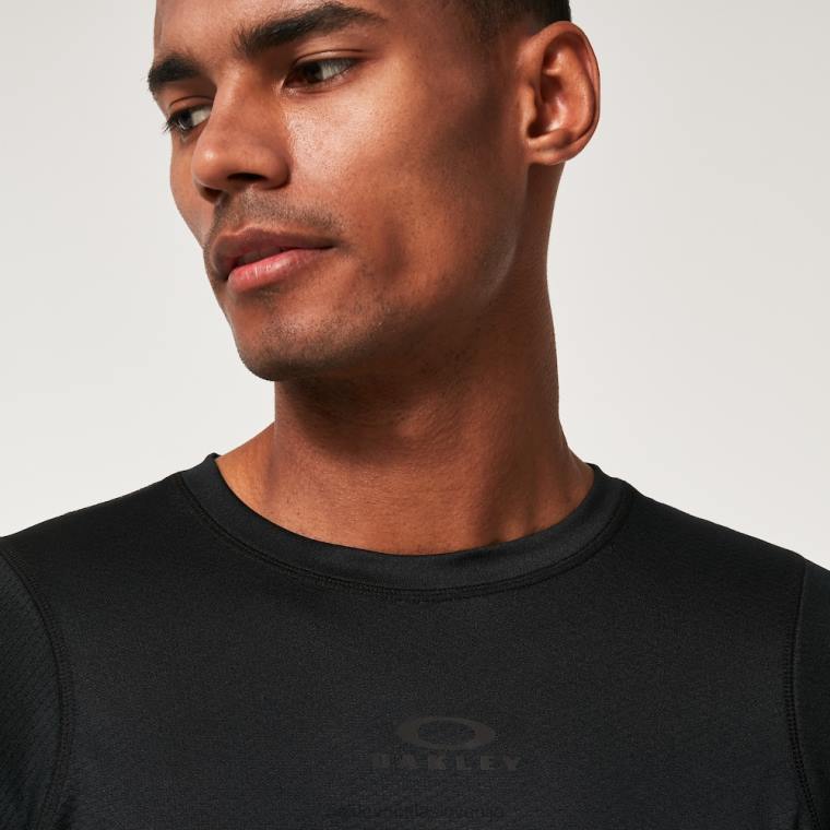 zasledovanje ss rc tee Oakley zatemnitev 4J2B2149 oblačila