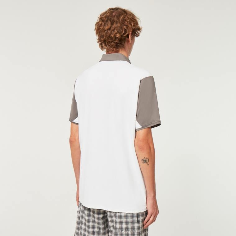 vezan lok Oakley nevihtna fronta 4J2B2632 oblačila