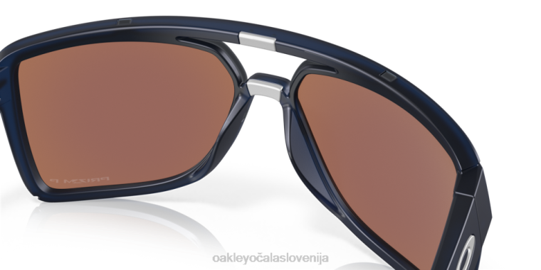 castel Oakley Prizm deep water polarizirana stekla, mat prosojen moder okvir 4J2B211 očala