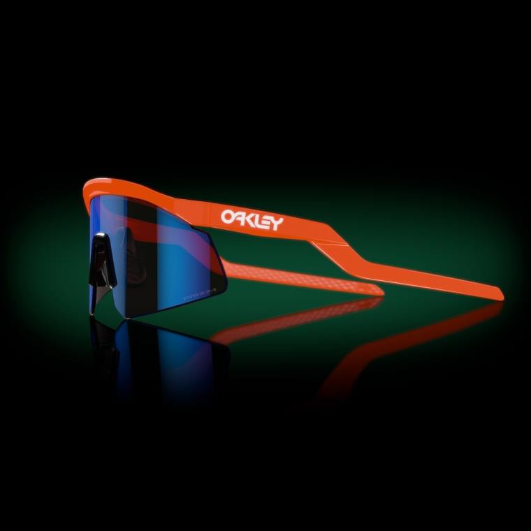 hidra Oakley prizm safirna stekla, neon oranžen okvir 4J2B150 očala