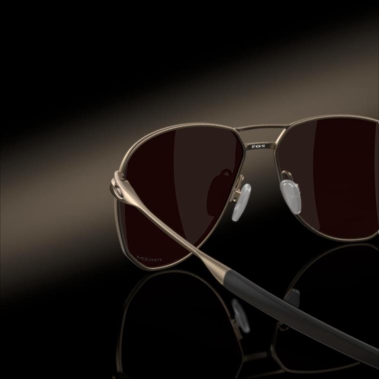 contrail ti Oakley prizm volframove leče, okvir iz kositra 4J2B372 očala