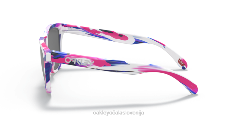 kokoro kolekcija žabjih kož (nizek bridge fit). Oakley prizm črne leče, kokoro okvir 4J2B824 očala