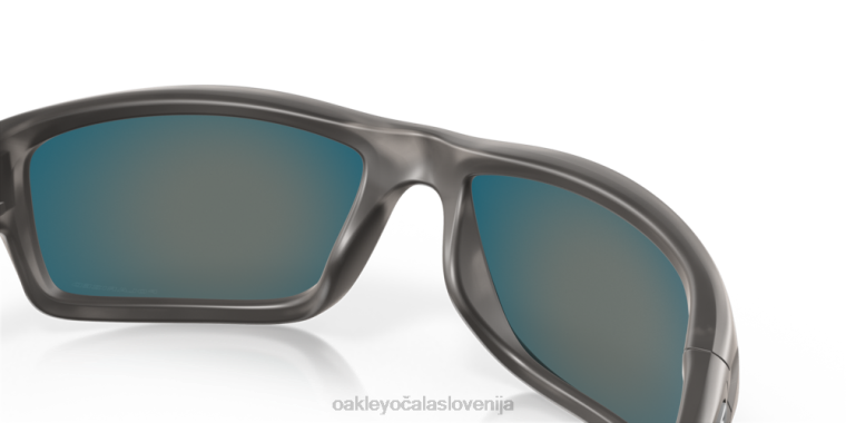 menza Oakley rubinasto iridijeva polarizirana stekla, mat črn želvasti okvir 4J2B748 očala