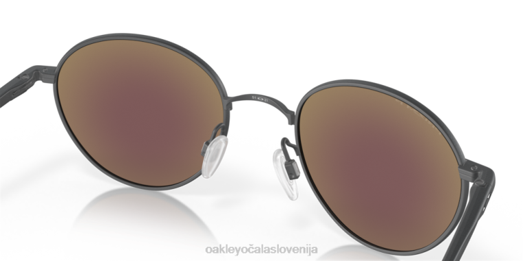 terigal Oakley Prizm safirna polarizirana stekla, satenast lahek jekleni okvir 4J2B535 očala